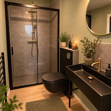 Holiday home My-little-escape, Hot Tub, Sauna Und Kamin Kalletal
